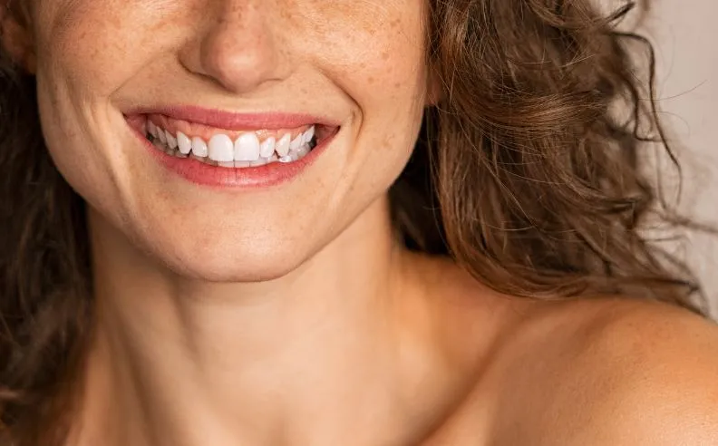 Photo d'un sourire d'une femme